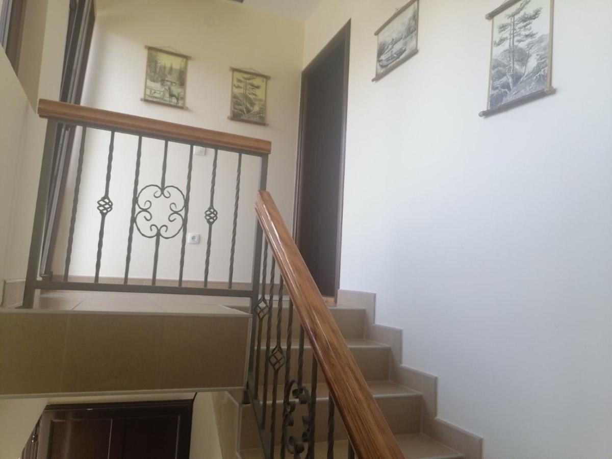 Apartmani Tarsko Sunce Kaludjerske Bare Esterno foto