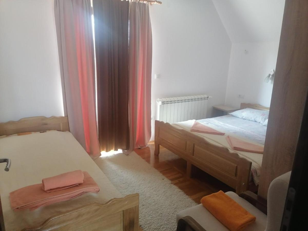 Apartmani Tarsko Sunce Kaludjerske Bare Esterno foto